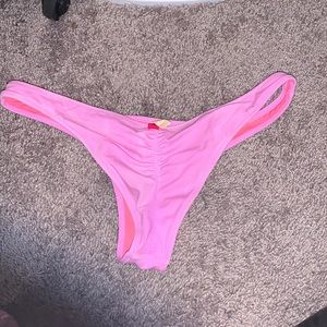 Victoria’s Secret it’s bottoms